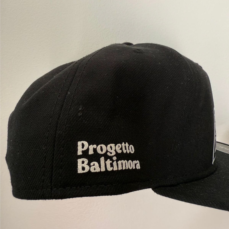 Snapback Progetto Baltimora dettaglio lato